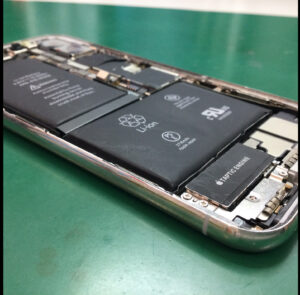 越谷　iPhone修理　バッテリー交換　即日修理